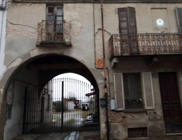 Immobile in asta di 183 m² con più di 5 locali in vendita a Voghera - Foto 2