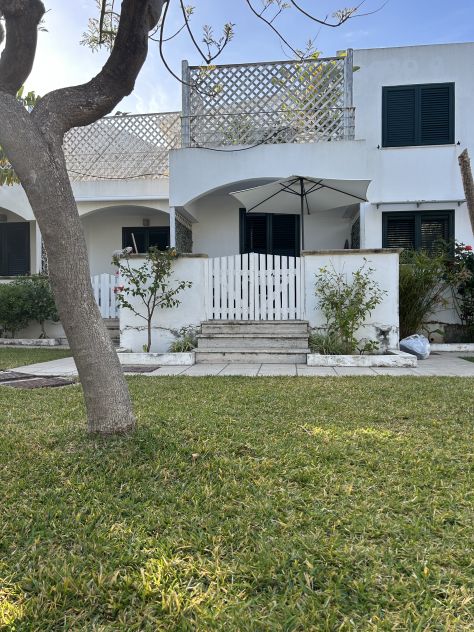casa vacanza isola delle femmine residence le palme