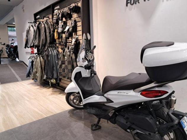 PIAGGIO Beverly 400 i.e. HPE rif. 24234186 - Foto 4