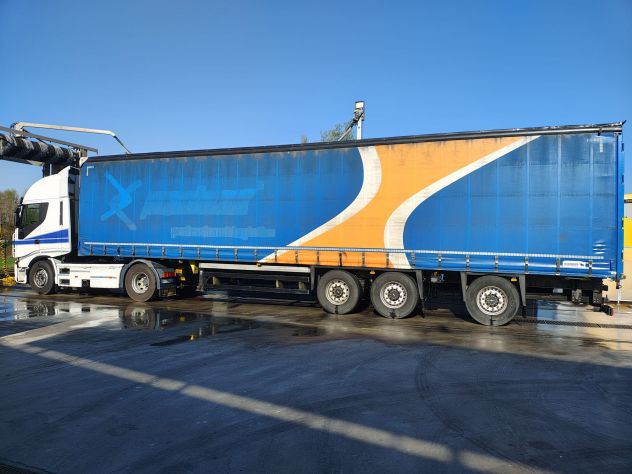 Vendesi auotoarticolato bilico trattore semirimorchio - Foto 4