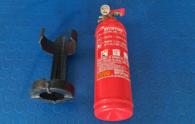 ESTINTORE PORTATILE A POLVERE DA 1 KG PER AUTO BARCA CAMPER CASA–DA RICARICARE - Foto 3