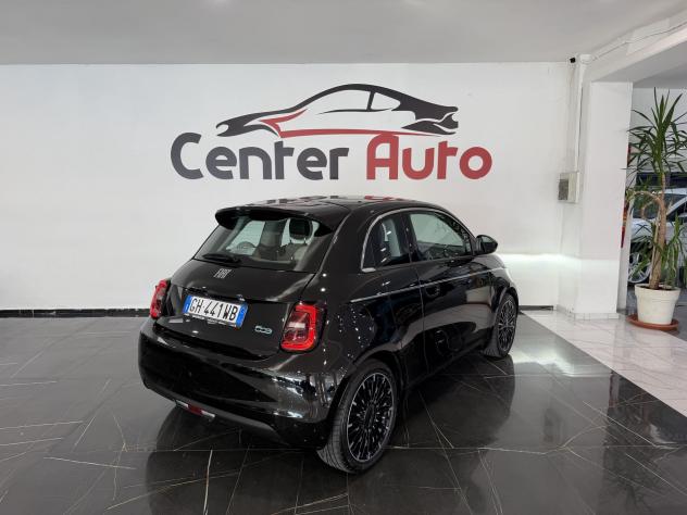 FIAT 500 Electric La Prima 3+1 - Foto 5