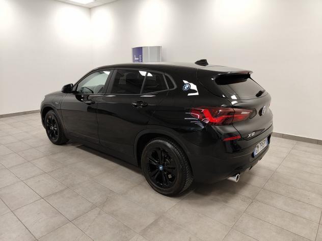 BMW X2 xDrive 25e auto Cruise Navi CarPlay Fari LED DAB - Foto 9