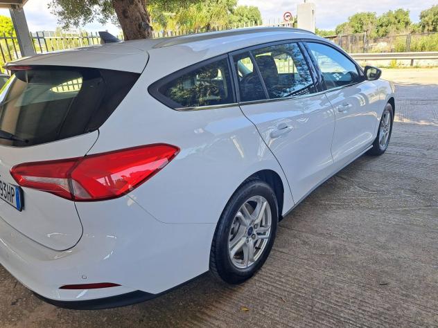 Ford Focus 1.5 EcoBlue 120 CV SW Business - Foto 3