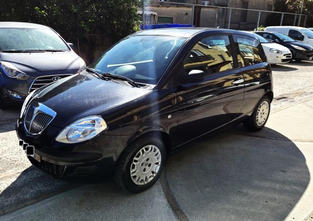 Lancia Ypsilon 1.2 Argento BEN TENUTA TAGLIANDATA - Foto 4