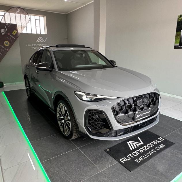 Audi Q5 Sportback 40 TDI S Line Edition Carbon Look Identity Black Full Optional - Foto 3