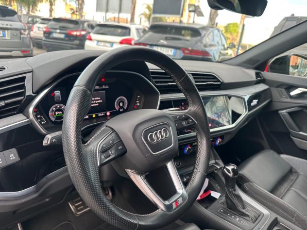 Audi Q3 SPB 40 TDI quattro S tronic Business Plus - Foto 8