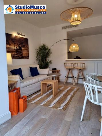 APPARTAMENTO di 3 vani e di 75 mq (CAPRI) rif. CVPZZ - Foto 19