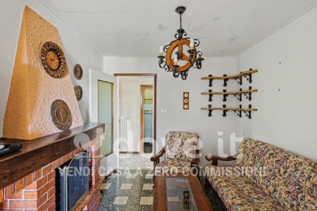 Casa indipendente di 240 m² con più di 5 locali in vendita a Luino - Foto 17