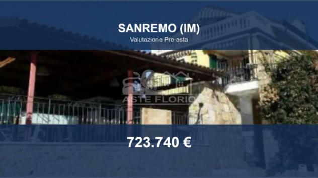 Immobile in asta di 300 m² con più di 5 locali e box auto in vendita a Sanremo