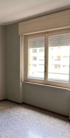 Immobile in asta di 140 m² con più di 5 locali in vendita a Somma Lombardo - Foto 6