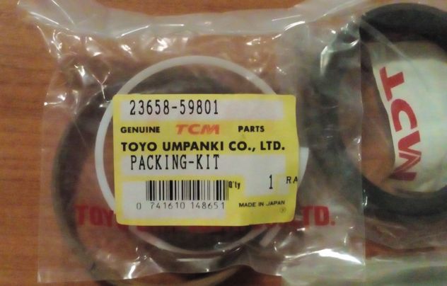 TCM FD30Z7 - Kit Guarnizioni Brandeggio codice 24458-59811 ( 24458-59812 ) - Foto 3