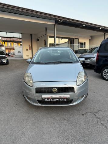 Fiat Punto 1.3 Multijet 16V 5 porte Dynamic - Foto 2