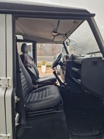 LAND ROVER Defender 110 2.2 TD4 Station Wagon N1 rif. 22480201 - Foto 8