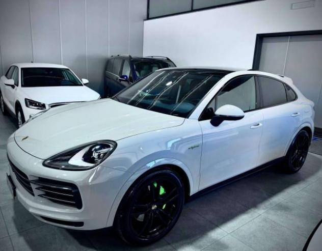 Porsche Cayenne Coupe 3.0 E-Hybrid Platinum Edition - Foto 3