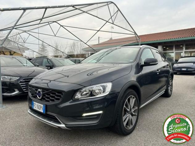 VOLVO V60 Cross Country D3 Geartronic Momentum rif. 22968506