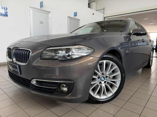 BMW 530 d xDrive 258CV Touring Luxury rif. 23663350