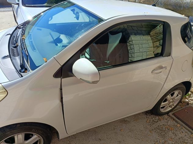 Vendo Toyota IQ 1.0 Multidrive - Foto 8