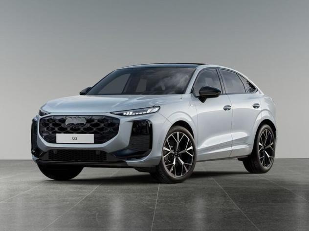 Audi Q3 Sportback TDI 110 kW S tronic S Line con tetto Cerchi da 20" in lega Audi Sport