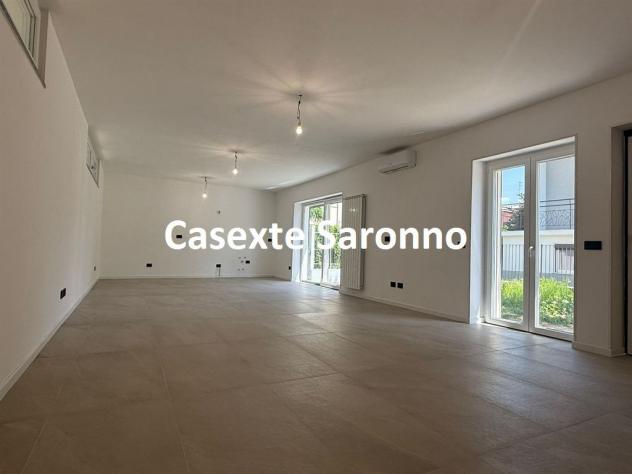 VENDESI VILLA SINGOLA/LOFT SU UNICO PIANO CADANO AL CAMPO - Foto 5