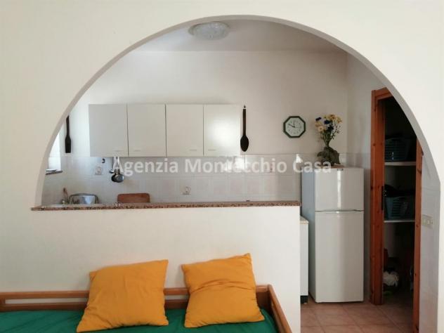 Appartamento su due livelli a pochi passi dal mare – Completamente arredato - Foto 5