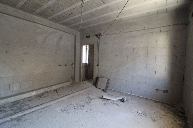 VENDITA APPARTAMENTO CON GARAGE VIA VITO SANTORO VILLA CASTELLI - Foto 5