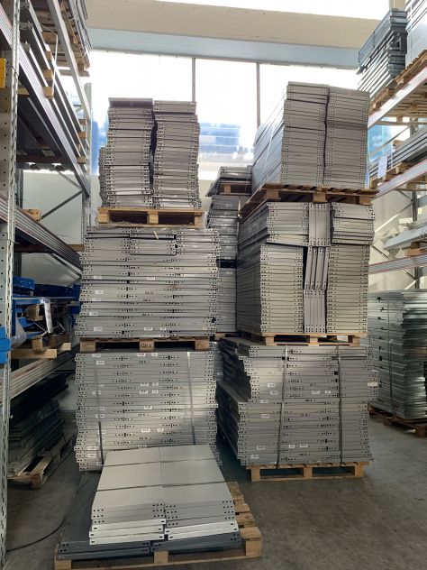 STOCK SCAFFALATURE