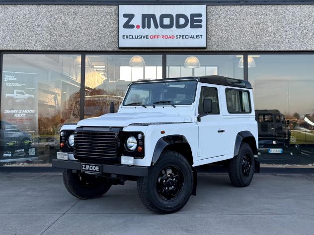 Land Rover Defender 90 2.2 TD4 Station Wagon SE N1