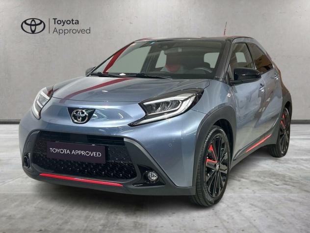 Toyota Aygo X 1.0B (72 CV) Undercover