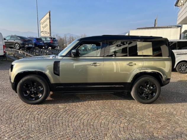 LAND ROVER Defender 110 3.0D I6 200 CV AWDX-Dynamic SE FOREST EDITION rif. 23842222 - Foto 3