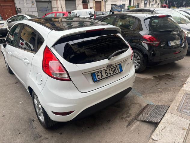 Ford Fiesta 1.5 TDCi 75CV 5 porte Titanium FINANZIABILE - Foto 6