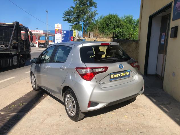 Toyota Yaris 1.5 Hybrid 5 porte Cool - Foto 6