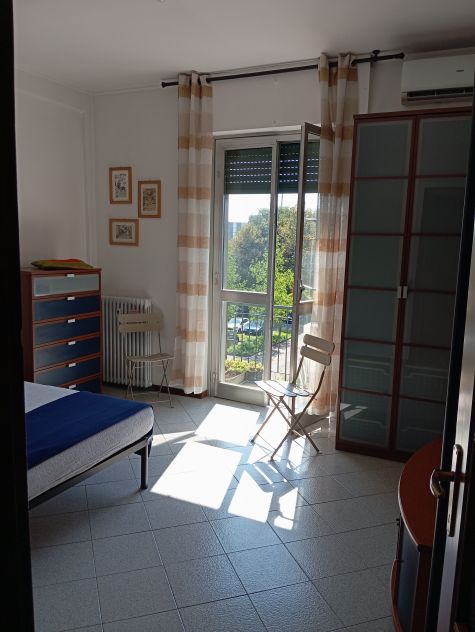 affitto STANZA IN BILOCALE