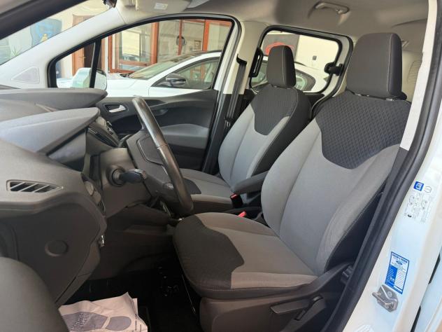 FORD TOURNEO COURIER 1.0 BENZINA 2019 - Foto 9