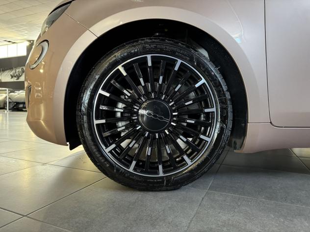 FIAT 500 Hybrid Hybrid La Prima - Foto 9