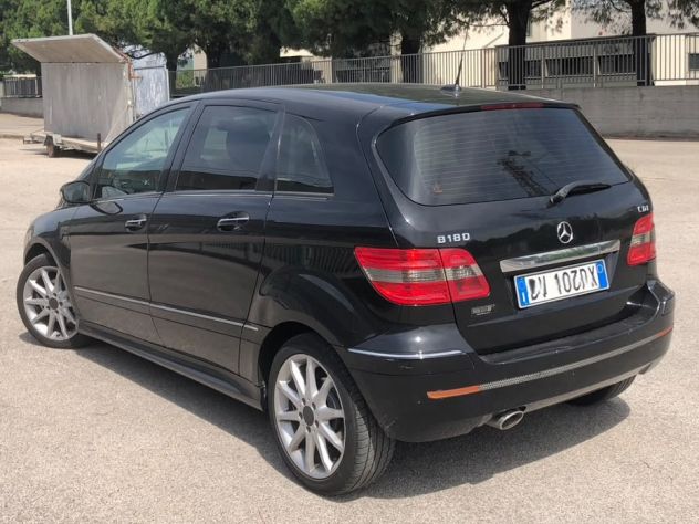 AUTOVETTURA CLASSE B 180 CDI ANNO 2008 - Foto 5