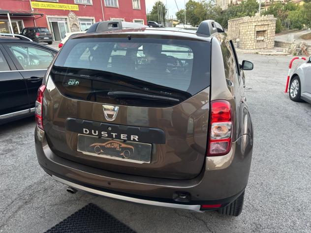 Dacia Duster 1.5 dCi 110 CV S&S 4x4 Serie Speciale Brave2 - Foto 6