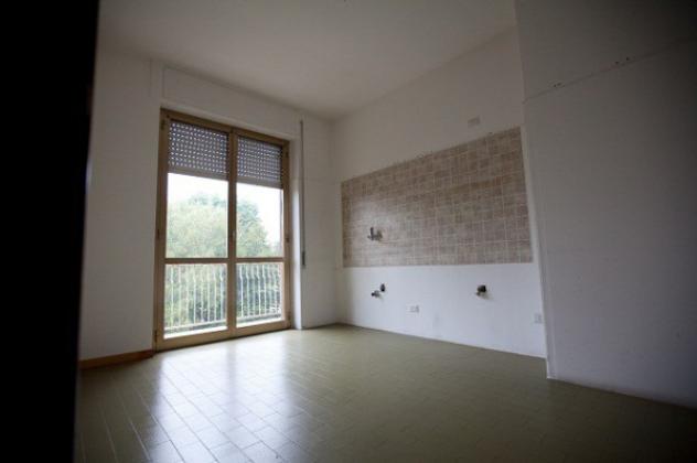 Appartamento di 170 m² con 5 locali e box auto in vendita a Gallarate - Foto 5
