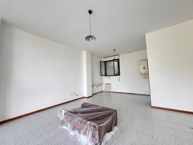 2 Vetrine in vendita a Follo - Foto 3