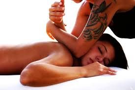 massaggio relax- privat6o-kundalini -- tantrico lomi-lomi -professionale - Foto 3 Tel:3890171468