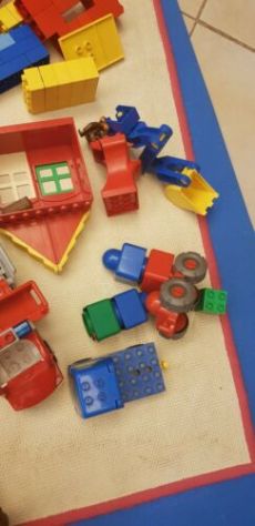lego originale centinaia di pezzi come nelle foto - Foto 6