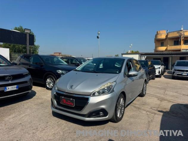 PEUGEOT 208 1.6 BlueHDi 75 5 porte Allure rif. 23973567 - Foto 2