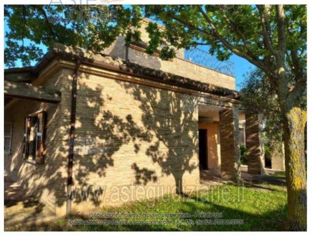IMMOBILI-IMMOBILE RESIDENZIALE-Contrada Colle Vertieri, 65010 Civitaquana PE, Italia - Foto 4