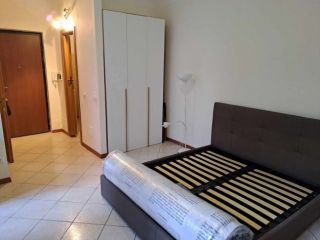 Vespri Siciliani ingresso indipendente senza vicini, cucina separata, box auto