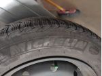 Cerchi e pneumatici invernali Michelin 25060R 16