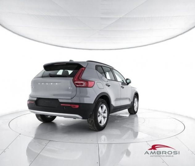 VOLVO XC40 B3 Mild hybrid Benzina Essential rif. 23986883 - Foto 3