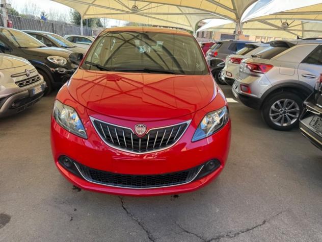 Lancia Ypsilon 1.0 FireFly Hybrid - Foto 3