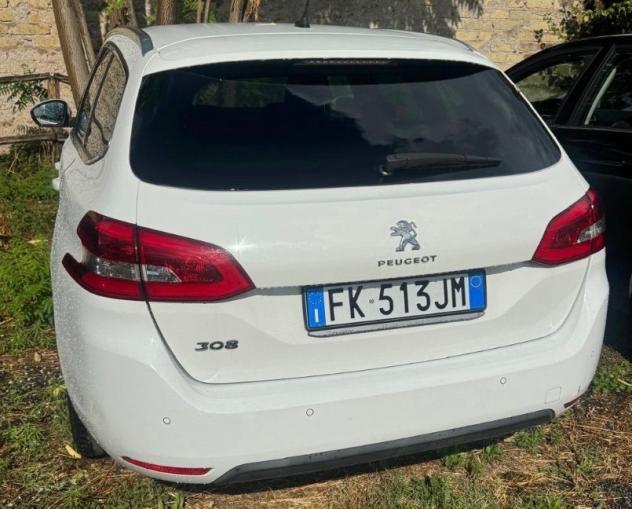 Peugeot 308 BlueHDi 120 S&S EAT6 Allure - Foto 2