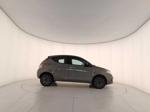Lancia Ypsilon My24 1.0 Firefly 70 CvStart&Stop Hybrid Oro - Foto 7