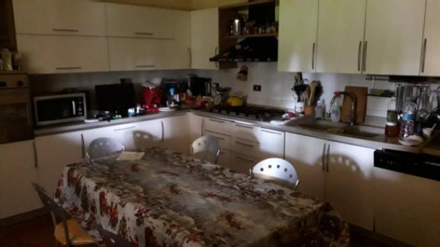 Villa di 370 m² con più di 5 locali e box auto doppio in vendita a Soliera - Foto 5